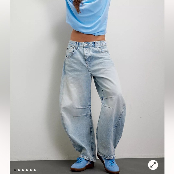We The Free Pants - We The Free Mid Rise Barrel jeans size 27